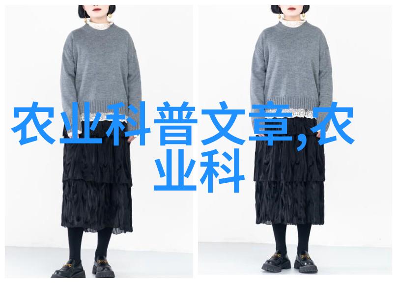 轻触春风拂去尘埃通过摄影展示不同季节下的自然景观与其对应的特色饮品(如春天喝青芽)